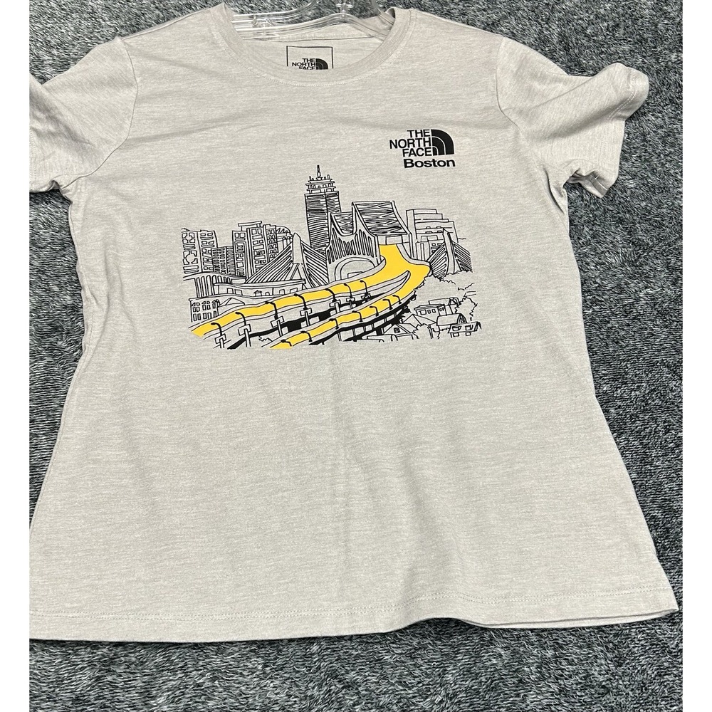 North Face Womens Medium Gray Boston Skyline Graphic Tee Outdoor Running (A4)